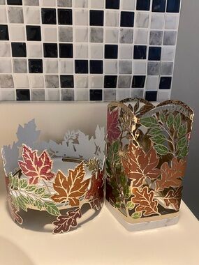Decorative Autumn Leaf Metal Candle and hand soap Holder Set in Multicolor